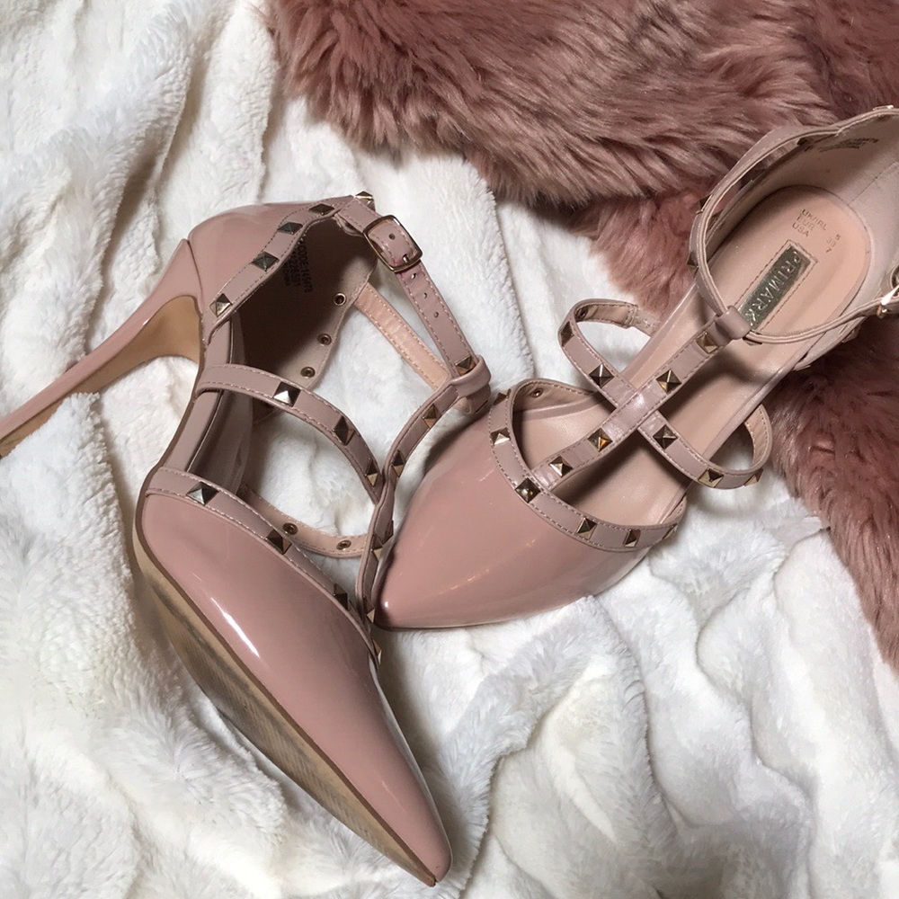 High heels - Picture 3 of 5